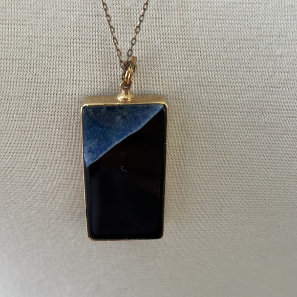 Blue Lapis Pendant Necklace - Picture 2 of 4